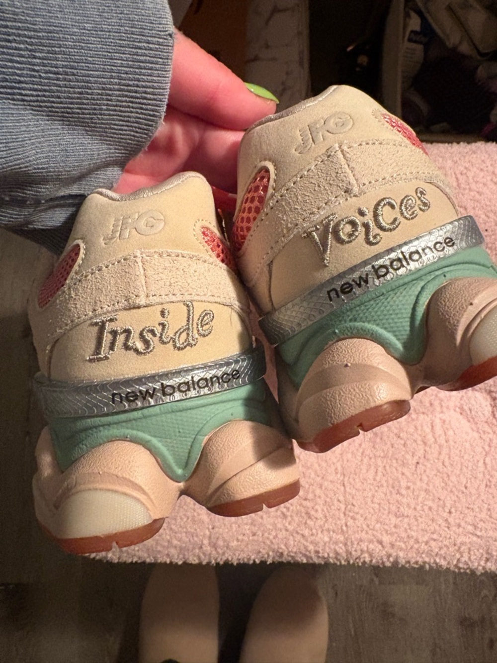 New Balance Pink 9060 sneakers New - Picture 2 of 6